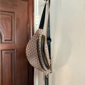 Cute fanny pack